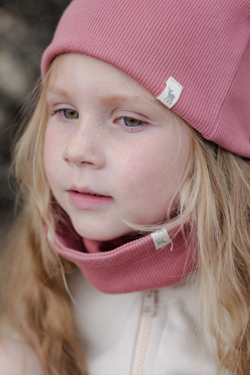 Zestaw czapka + komin Pink