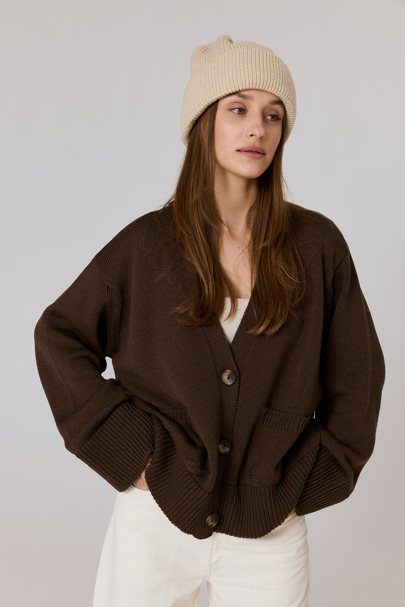 Kardigan Brown