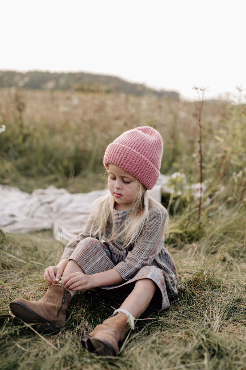 Coral children's cap with cashmere