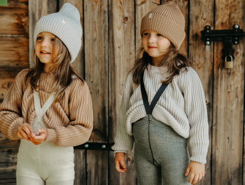 Dziecięcy wełniany sweter - almond